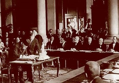 TRATADO DE SÈVRES (PAZ CON TURQUÍA)