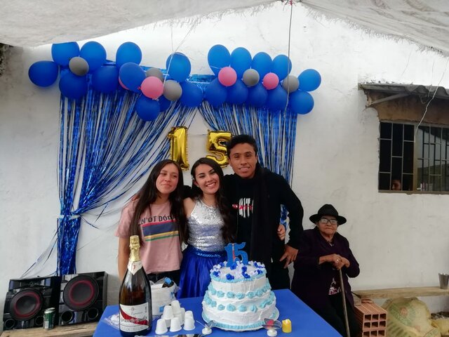 15 años de mi prima hermana