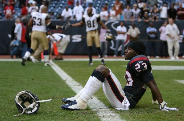 Robinson says he won't show for offseason conditioning program