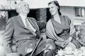 Naixament de la filla de Olga Lazovich i Frank