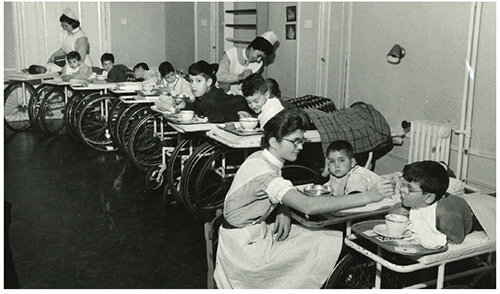 Ley Reforma Universitaria y Primera Escuela en Valencia