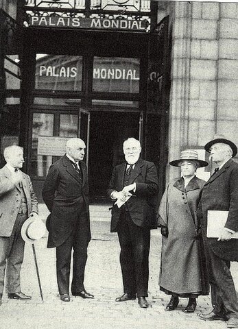 Otlet conhece La Fontaine