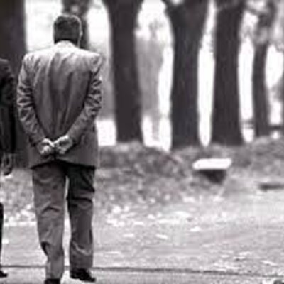 Timeline: PRESIDENCIA DE RAUL ALFONSÍN Y  CARLOS SAUL MENEM