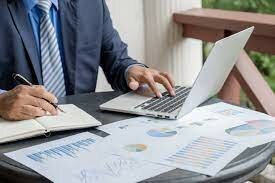 BUSCAR TRABAJO PARA MANTENERME