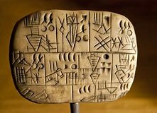 ESCRITURAS CUNEIFORME