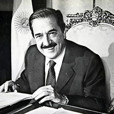 Timeline: Presidencia deRaúl Ricardo Alfonsín