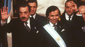 Timeline: Presidencias de Raúl Alfonsín y Carlos Menem