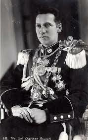 GERMÁN BUSCH BECERRA