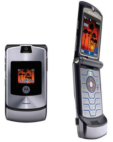 4. Motorola RAZR V3