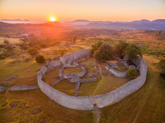 The Shona Begins to Develop the Great Zimbabwe Complex
