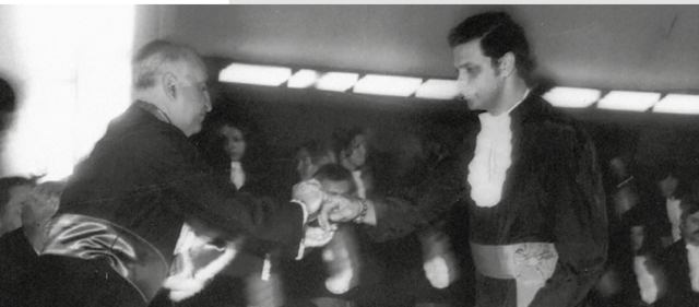 Formatura da primeira turma do curso superior de fisioterapia de Minas Gerais, na Faculdade de Ciências Médicas (FCM-MG)