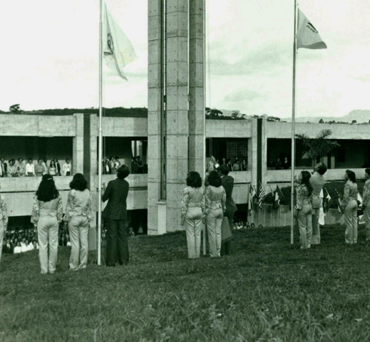 Universidade Federal de Minas Gerais