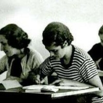 Timeline: Evolución histórica de la educación secundaria en el sistema educativo español