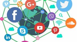 Timeline: Redes Sociales