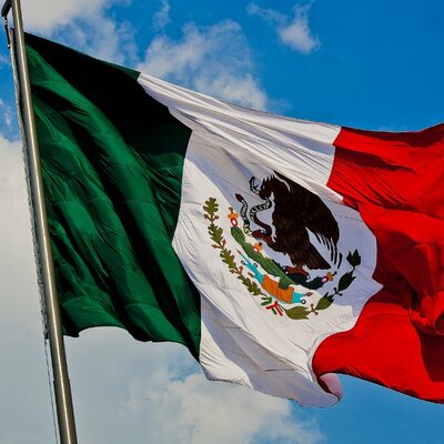 Timeline: BANDERA DE MEXICO