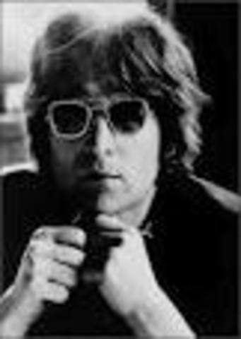 John Lennons Birth