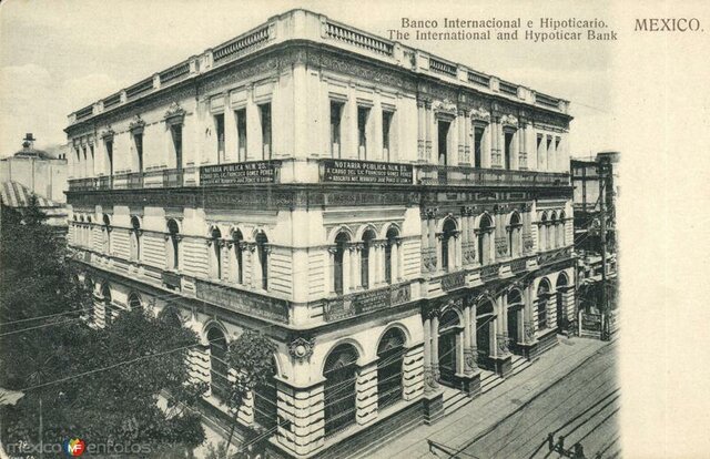 Nace el sistema financiero Bretton Woods