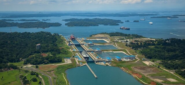 Panama Canal - The purpose of the Panama Canal is for ships to transit through the canal in the shortest time possible by linking the Atlantic and Pacific Oceans
