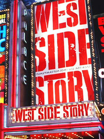 La histórica producción de West Side Story se estrena en Broadway, en la que se presenta una crónica de las tensiones raciales de los años 40 y 50.