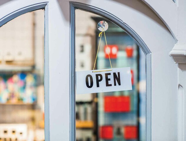 Compra de los elementos en tiendas físicas locales