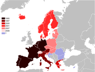 Układ z Schengen - porozumienie o stopniowym znoszeniu kontroli na granicach wewnętrznych