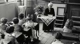 Timeline: autores clásicos y  contemporáneos en relación a los conceptos de: Educación, Pedagogía y Didáctica