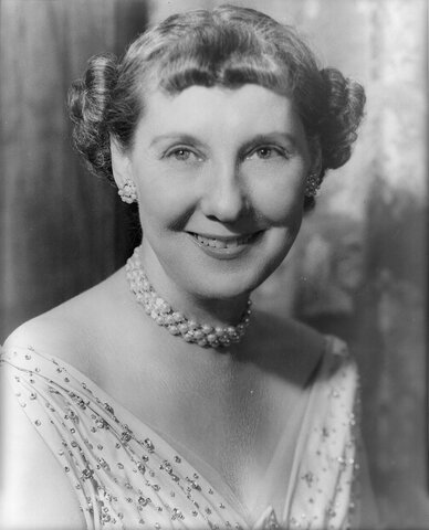 Mamie Eisenhower dies