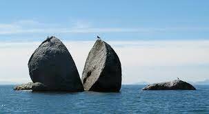 The kingdom of Israel Splits