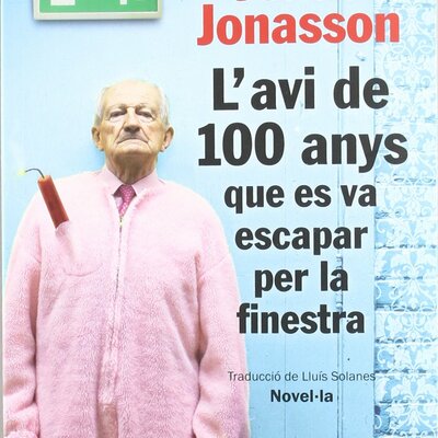 Timeline: Personatges i fets històrics de l'avi de 100 anys que es va escapar per la finestra