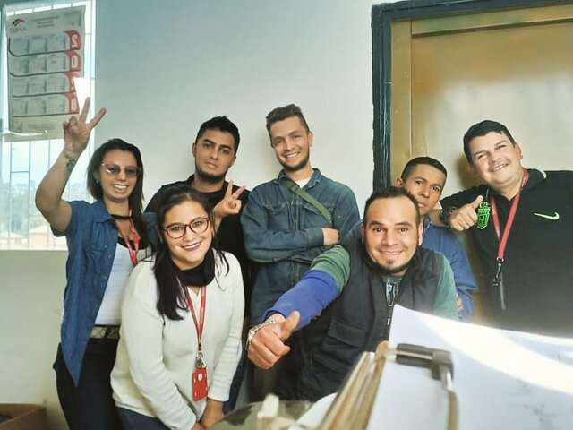 EJERCIENDO UNA DE MIS PROFESIONES