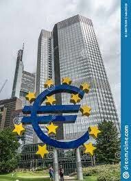 Set up European Central Bank