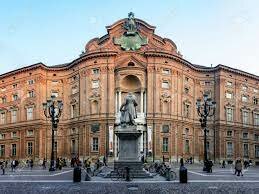 Nuevo Parlamento se reunió en Turín