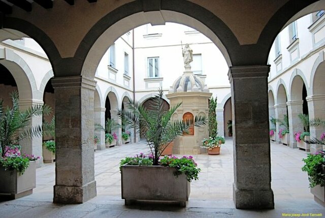 Servidora de la caridad