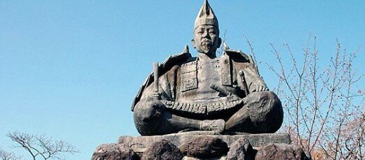 JAPÓN, Período Kamakura (artes aplicadas)