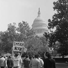 Début procédure de destitution