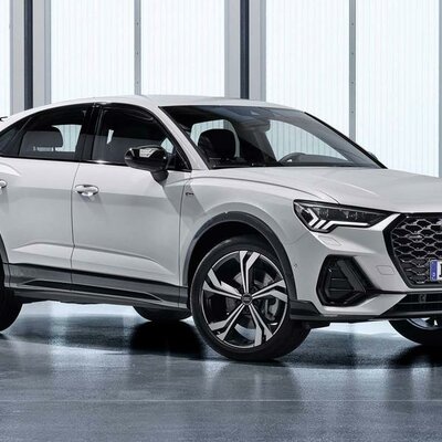 Timeline: Az Audi Hungária története - Kovács Viktória