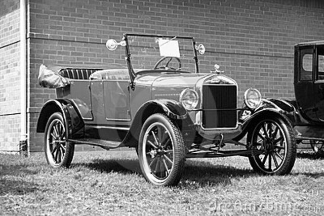 Ford Motor Company Produces the Model T