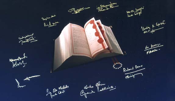 European heads of state sing the Maastricht Treaty, European Union is created