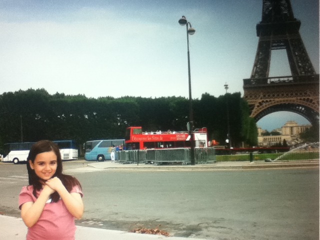 Gaby pela primeira vez em Paris