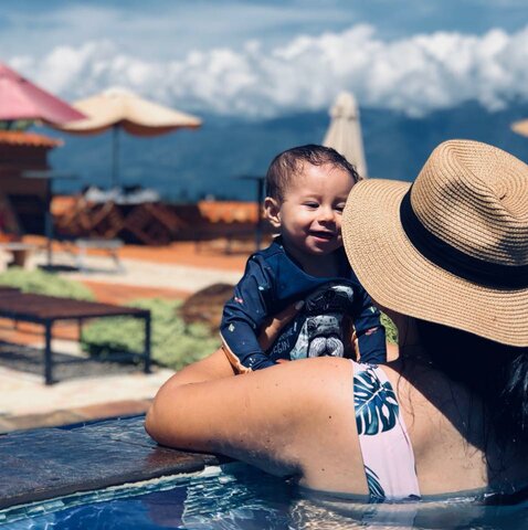 Descubriendo el mundo con mami