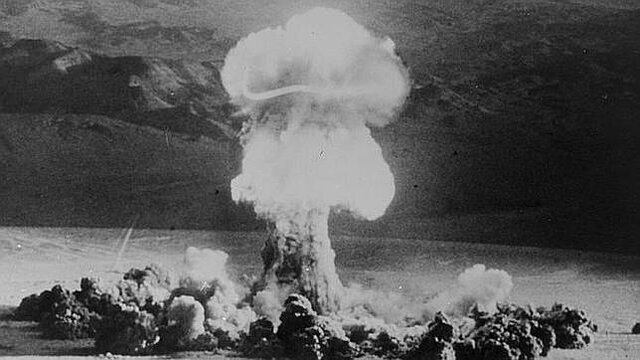 Explosión de la primera bomba atómica soviética