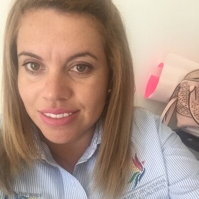 Timeline: linea del tiempo de karen ortiz