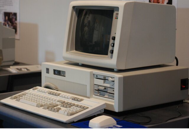 IBM PC SISTEMAS OPERATIVOS DE MS-DS
