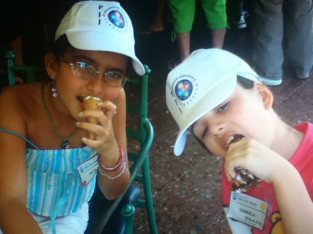 Gaby com 5 anos!!!!!!!!! :o