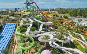 LA MEVA PRIMERA VEGADA EN UN PARC AQUATIC