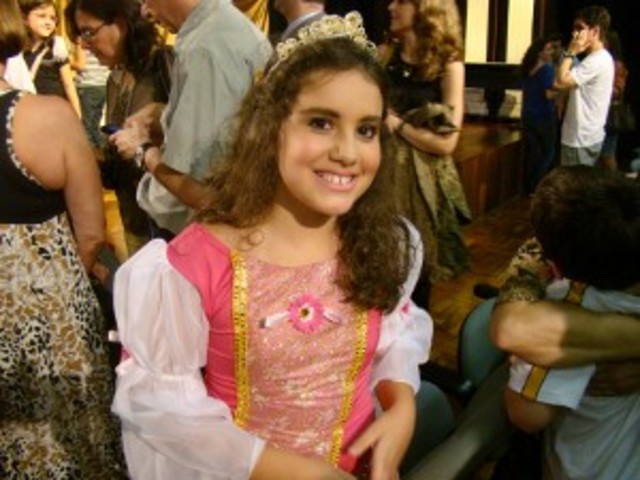 apresentaçao de teatro -Thais