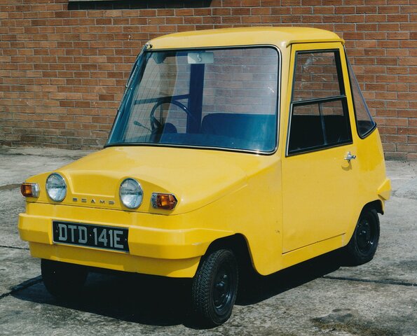 First electric microcar