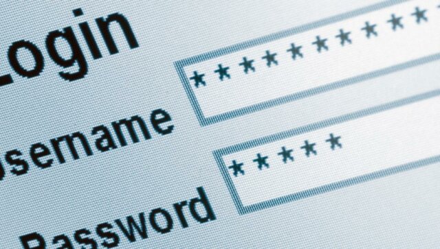 Se crean las contraseñas.