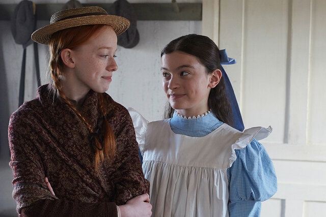 Anne huye de la escuela