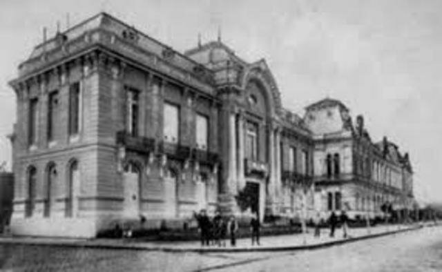 PRIMERA ESCUELA DE TRABAJO SOCIAL EN COLOMBIA